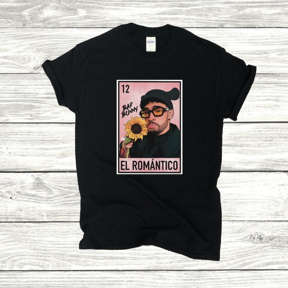 Gildan Black Graphic T-Shirt